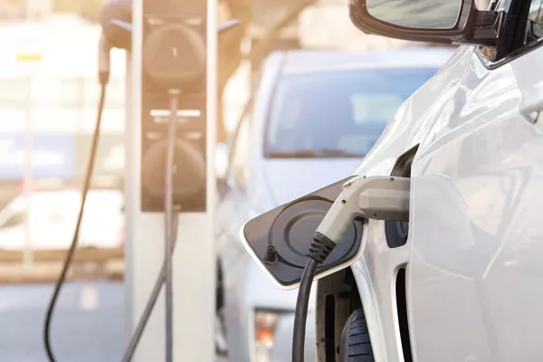Véhicule hybride taxi - avantages fiscaux et comptables